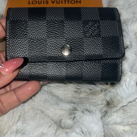 NWOT Demier LV 6 hook Keyholder - Picture 2 of 6